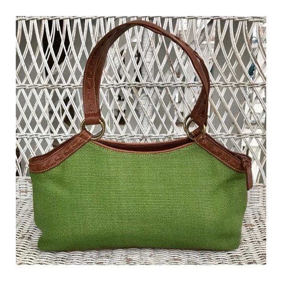Relic Handbags - 🆕 {RELIC} Canvas Tote w/ leather trim EUC!